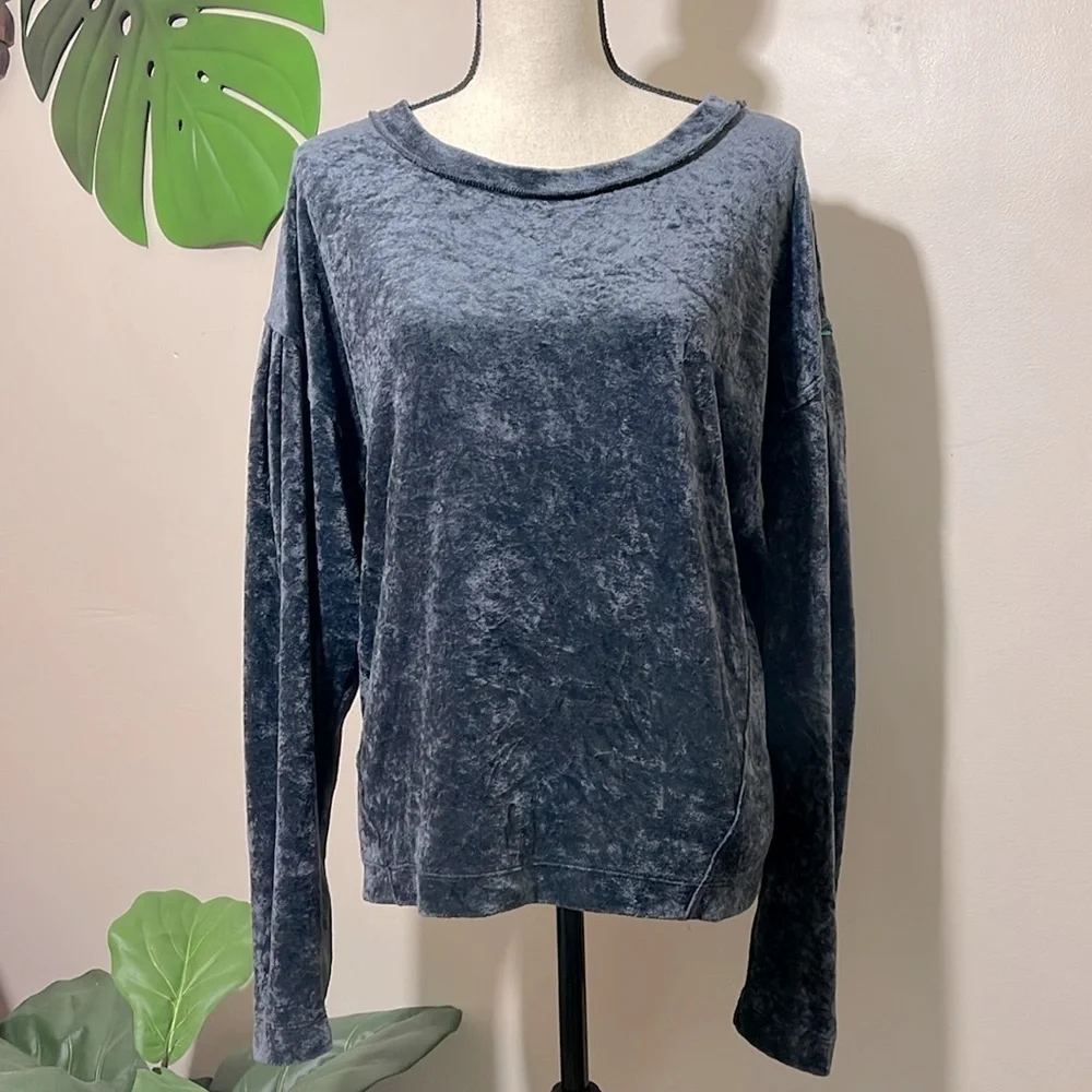 Free People Milan Layering Crushed Velvet Top - Washed Black - Gray - Grey sz. S